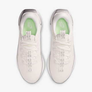 Nike Escape Momentum 