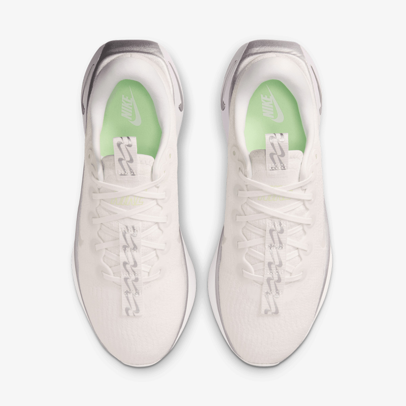 Nike Escape Momentum 