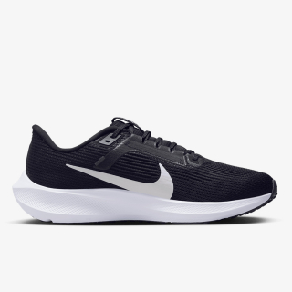NIKE Air Zoom Pegasus 40 