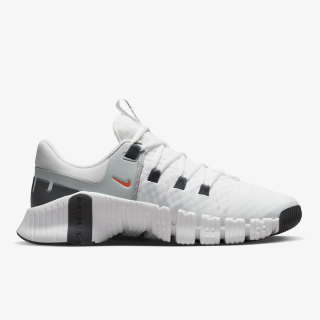 NIKE Free Metcon 5 