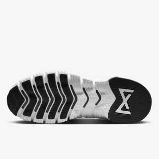 NIKE Free Metcon 5 