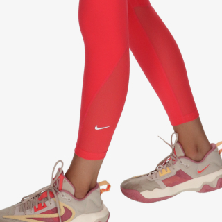 NIKE One 