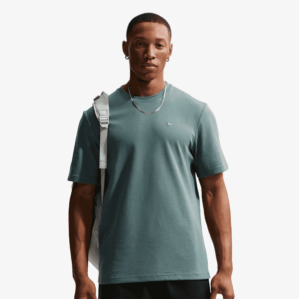 Nike Dri-FIT Primary 