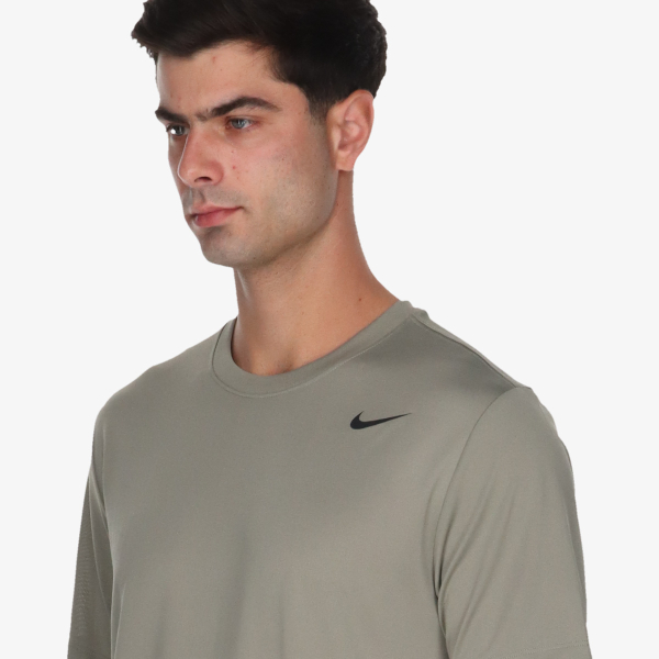 Nike Dri-FIT Legend 