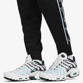 NIKE Sportswear Repeat 