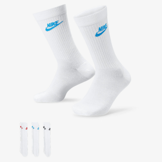 Sportswear Everyday Essential 