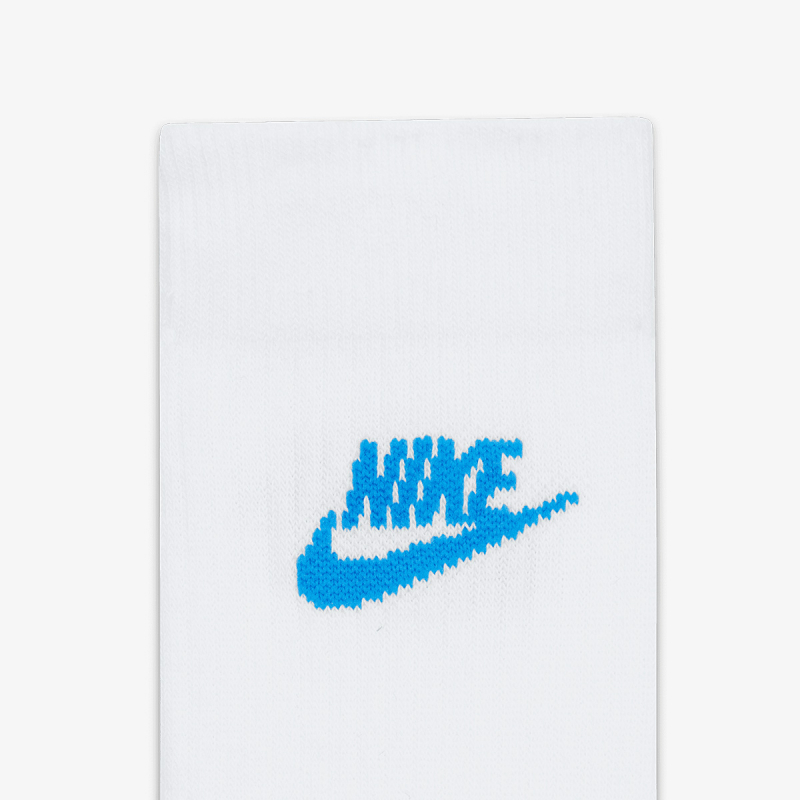 Nike Sportswear Everyday Essential 