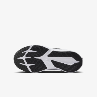 NIKE Star Runner 4 