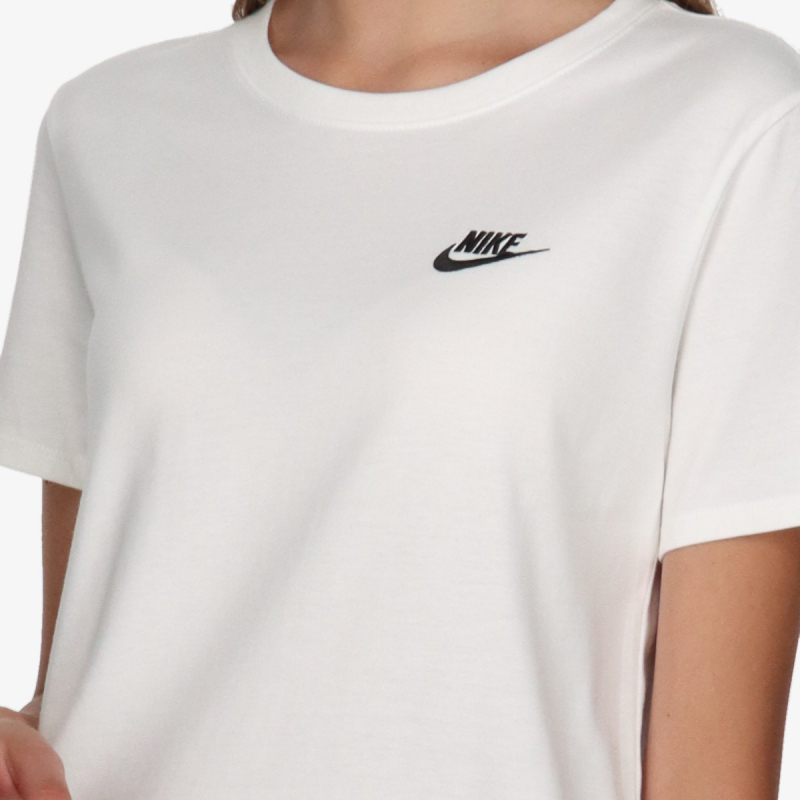 Nike Sportswear Club 