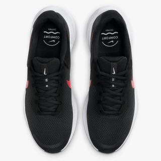 Nike Revolution 7 