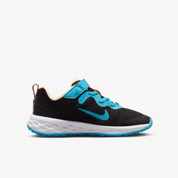 Nike Revolution 6 FlyEase 