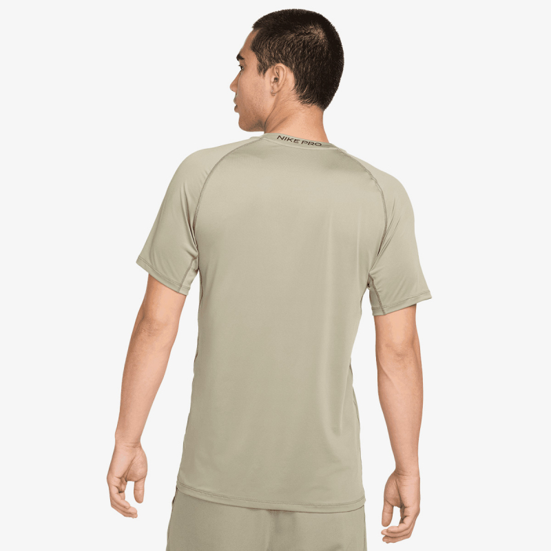 Nike Pro 