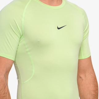 Nike Pro 