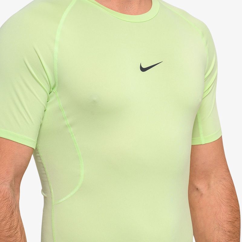 Nike Pro 