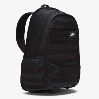 Nike Sportswear 