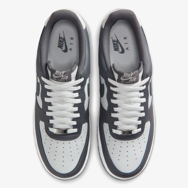Nike Air Force 1 '07 