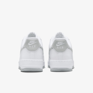 Nike Air Force 1 '07 
