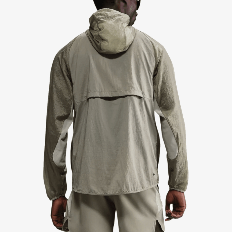 Nike M NK TRAIL AIREEZ JKT 