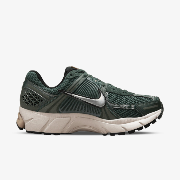Nike W NIKE ZOOM VOMERO 5 C.O.R 