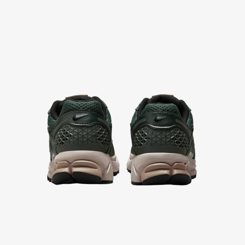 Nike W NIKE ZOOM VOMERO 5 C.O.R 