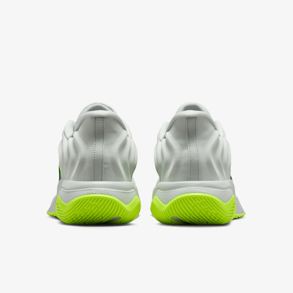 Nike Giannis Immortality 4 