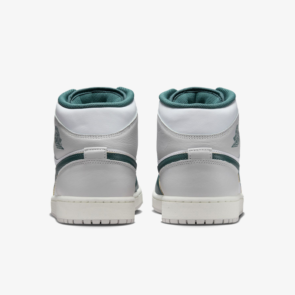 Nike Air Jordan 1 Mid 