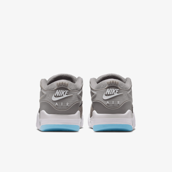 Air Jordan 4 RM 