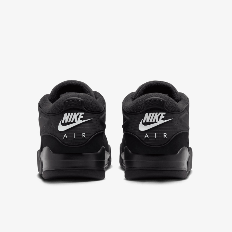 Air Jordan 4 RM 