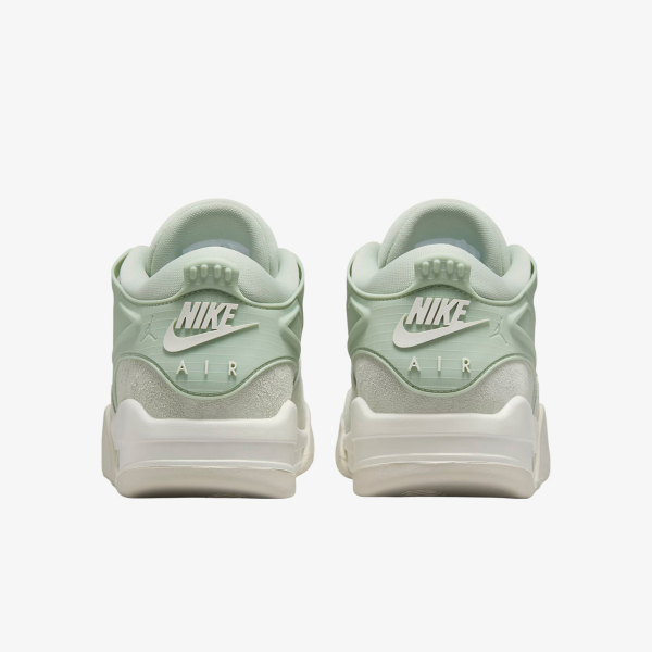 Nike Air Jordan 4 RM