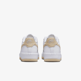 Nike Male Windbreaker 