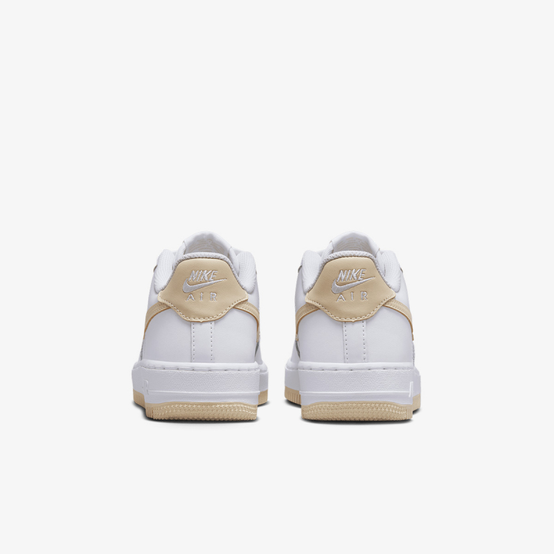 Nike Male Windbreaker 