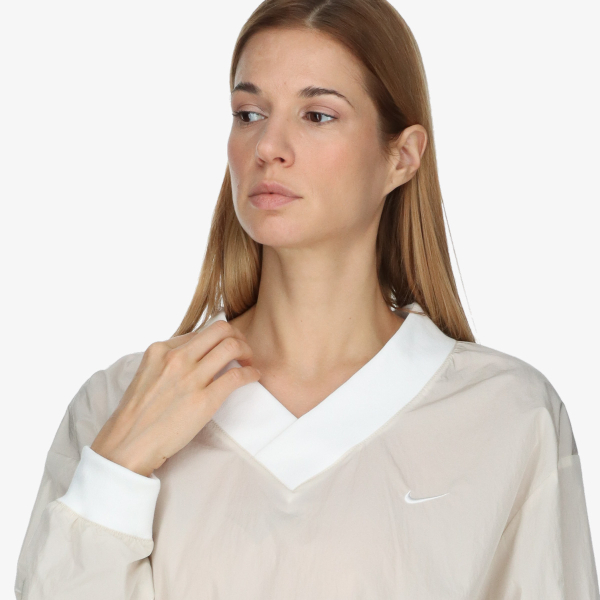 Sportswear Essential 