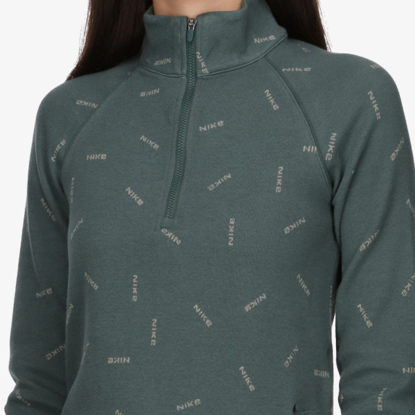 Nike Sportswear Collection 