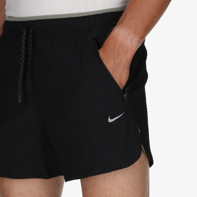 Nike Running Division 