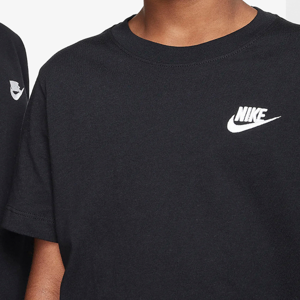 Nike Futura 
