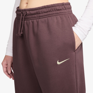 Nike Phoenix 
