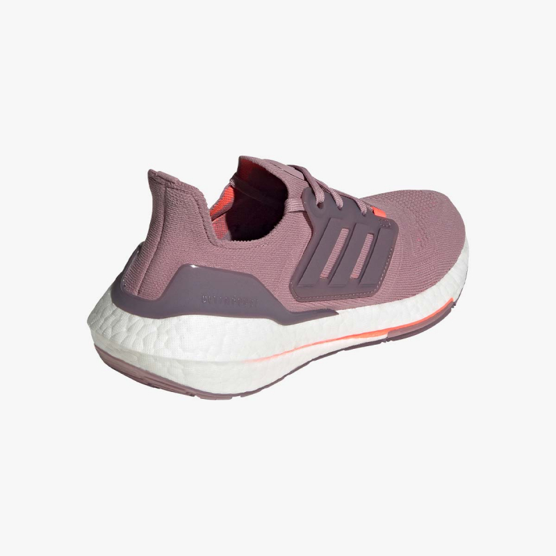 adidas Ultraboost 22 