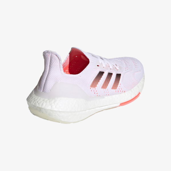 adidas Ultraboost 22 