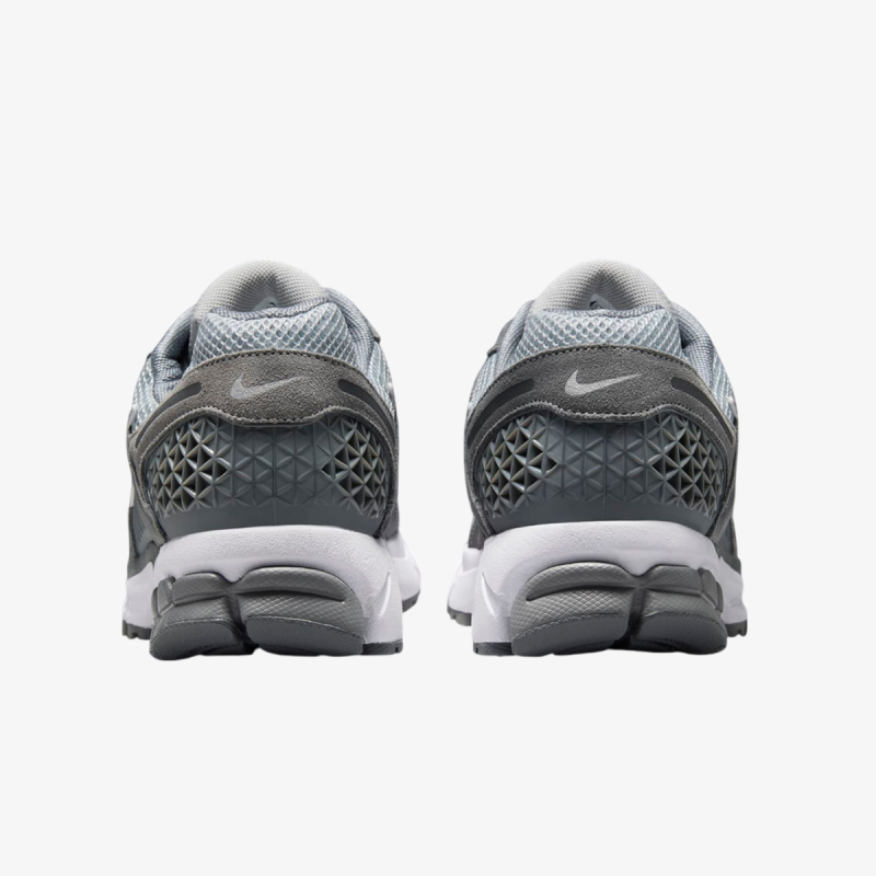 Nike Vomero 5 