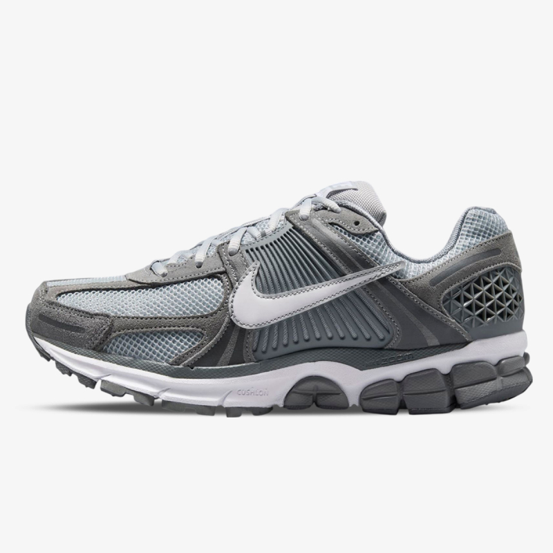 Nike Vomero 5 