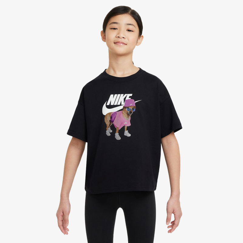 Nike Sportswear 