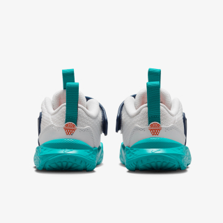 Nike TEAM HUSTLE D 12 (TD) 