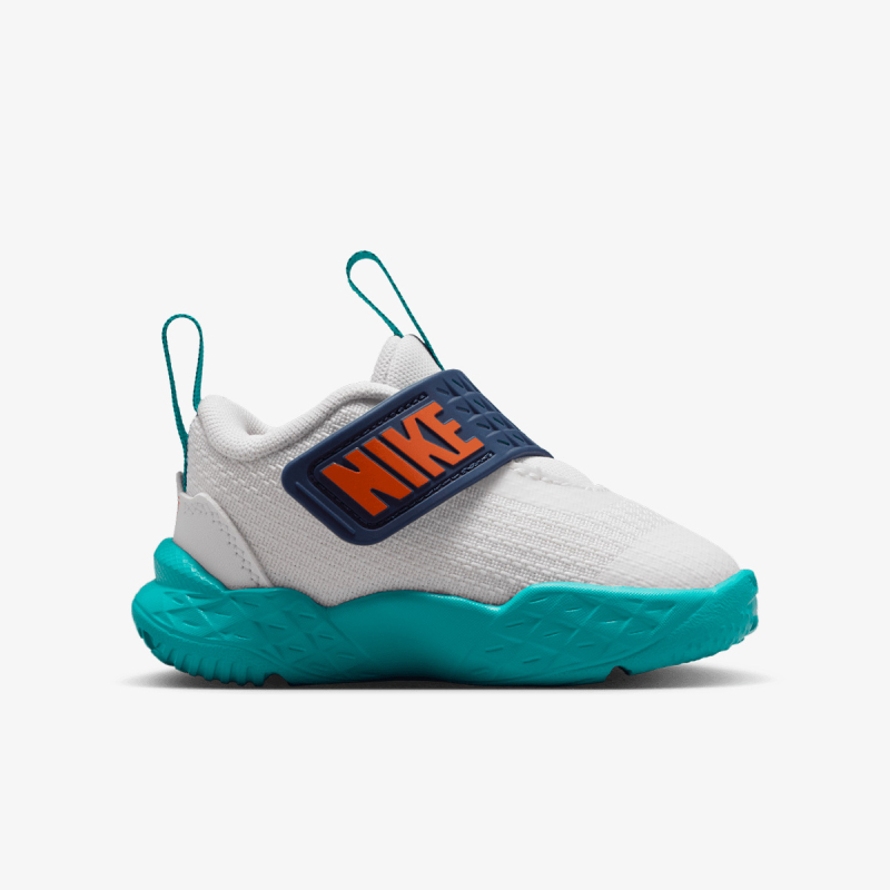 Nike TEAM HUSTLE D 12 (TD) 