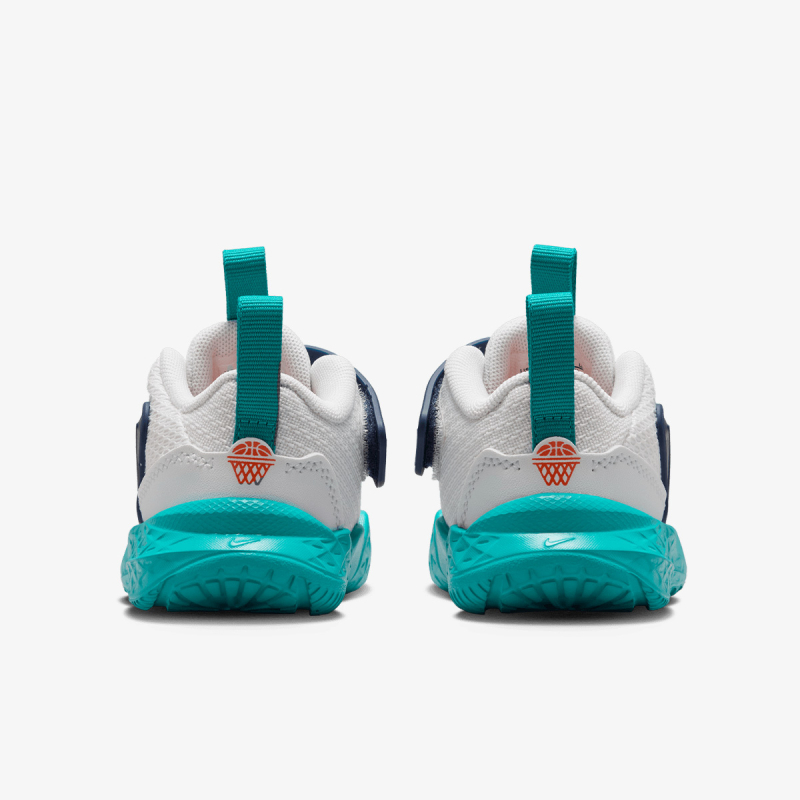 Nike TEAM HUSTLE D 12 (TD) 