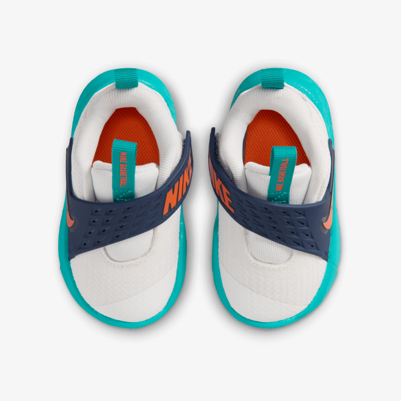 Nike TEAM HUSTLE D 12 (TD) 