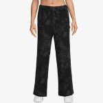 Nike Sportswear Collection 