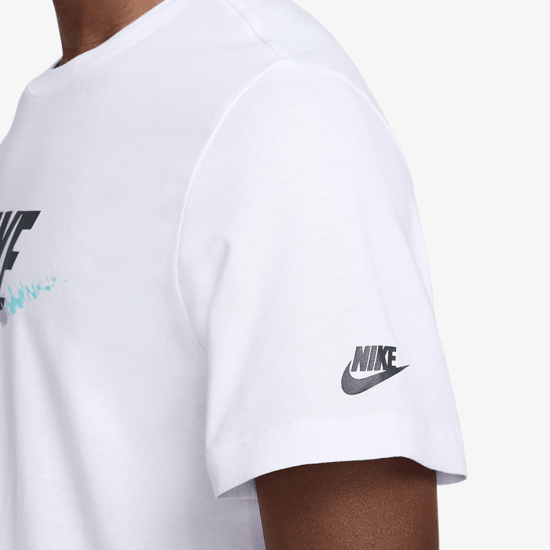 Nike Sportswear 