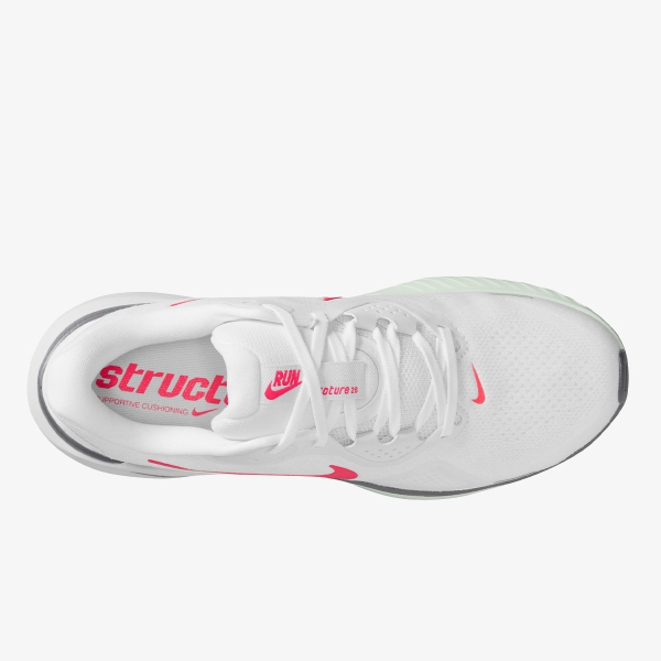 Nike Structure 26 