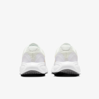 W NIKE REVOLUTION 8 