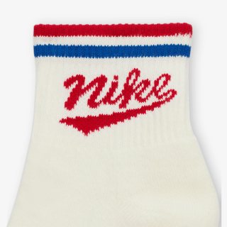 Nike Everyday Plus 